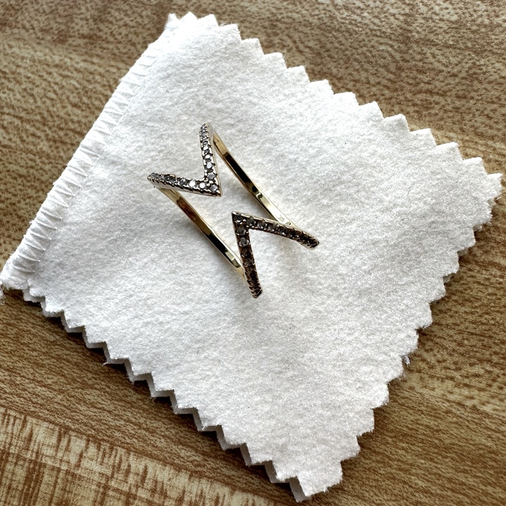 Bearfruit Claire Ring